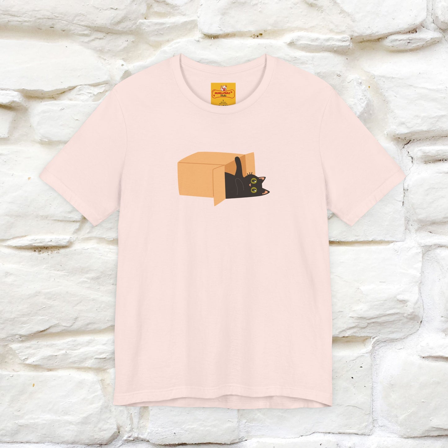 "Think Like There Is No Box" Cat T-Shirt| Front & Back Design | Nunu&Miao Studio