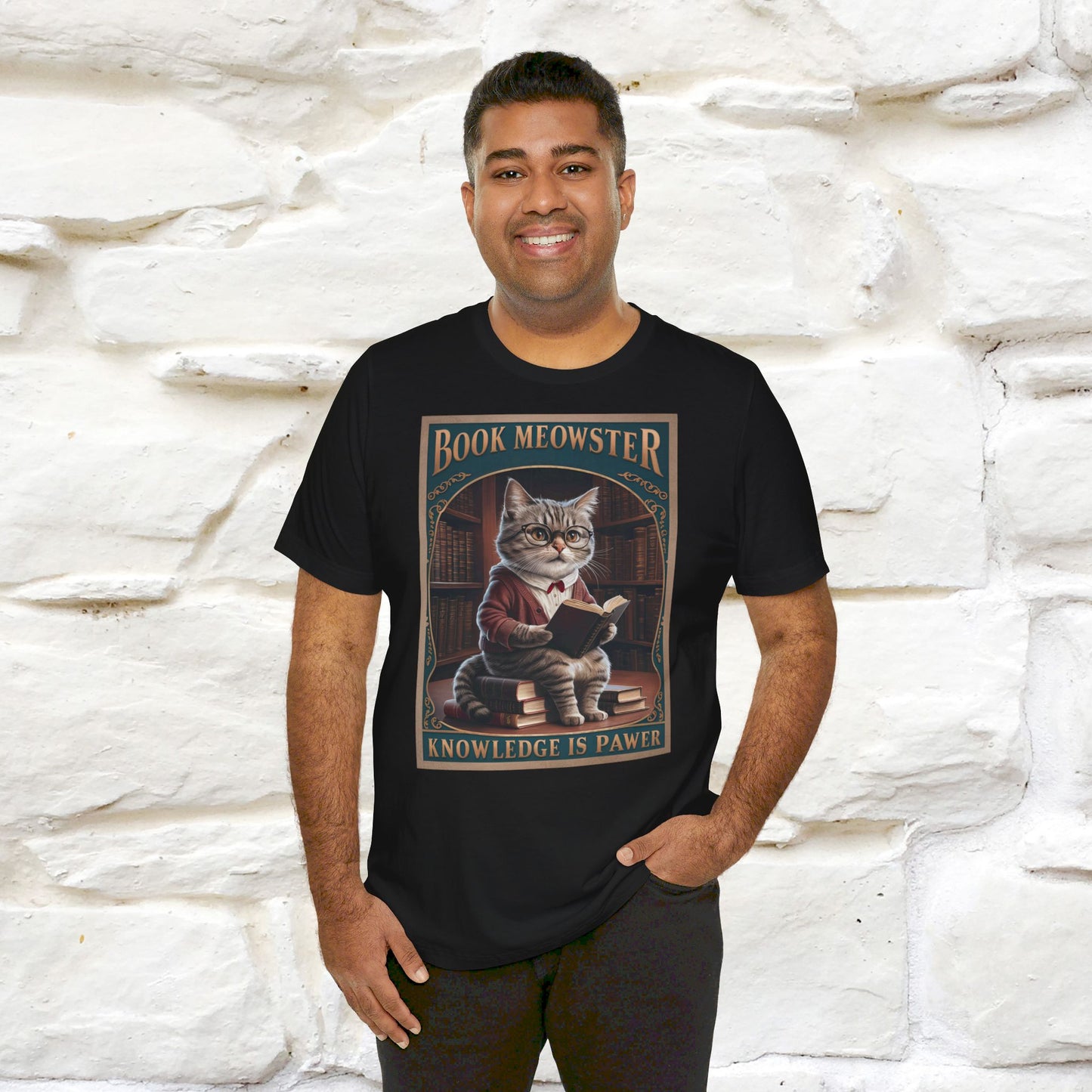 ''Book Meowster Knowledge Is Pawer'' Cat T-shirt for Man 100% Cotton. - Nunu&Miao Studio