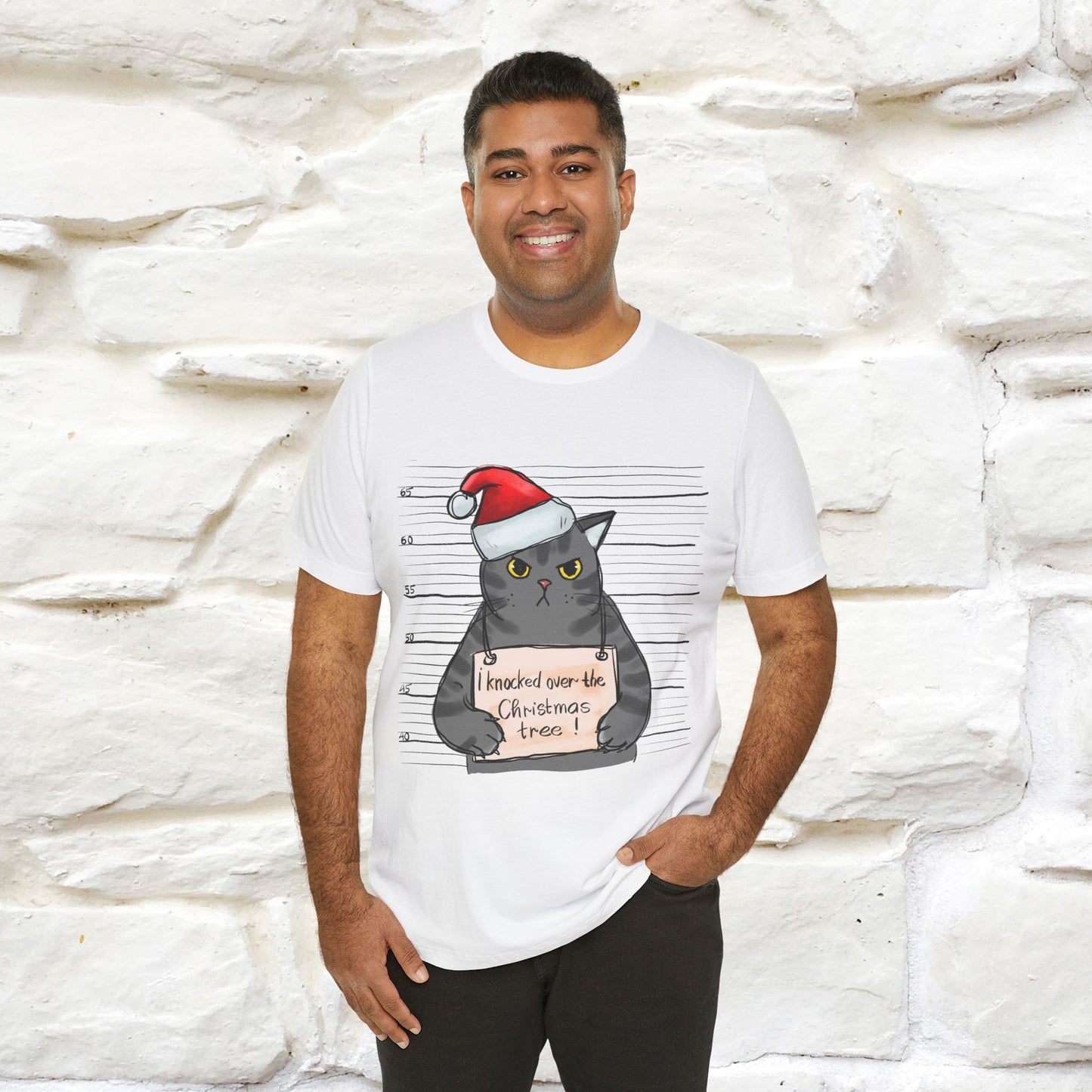 "I Knocked Over The Christmas Tree " |Funny Cat T-Shirt | Nunu&Miao Studio
