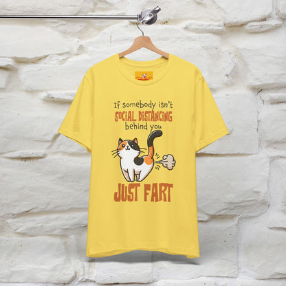 ''If Somebody Isn't Socila Distancing ...'' | Cat T-Shirt  | Nunu&Miao Studio