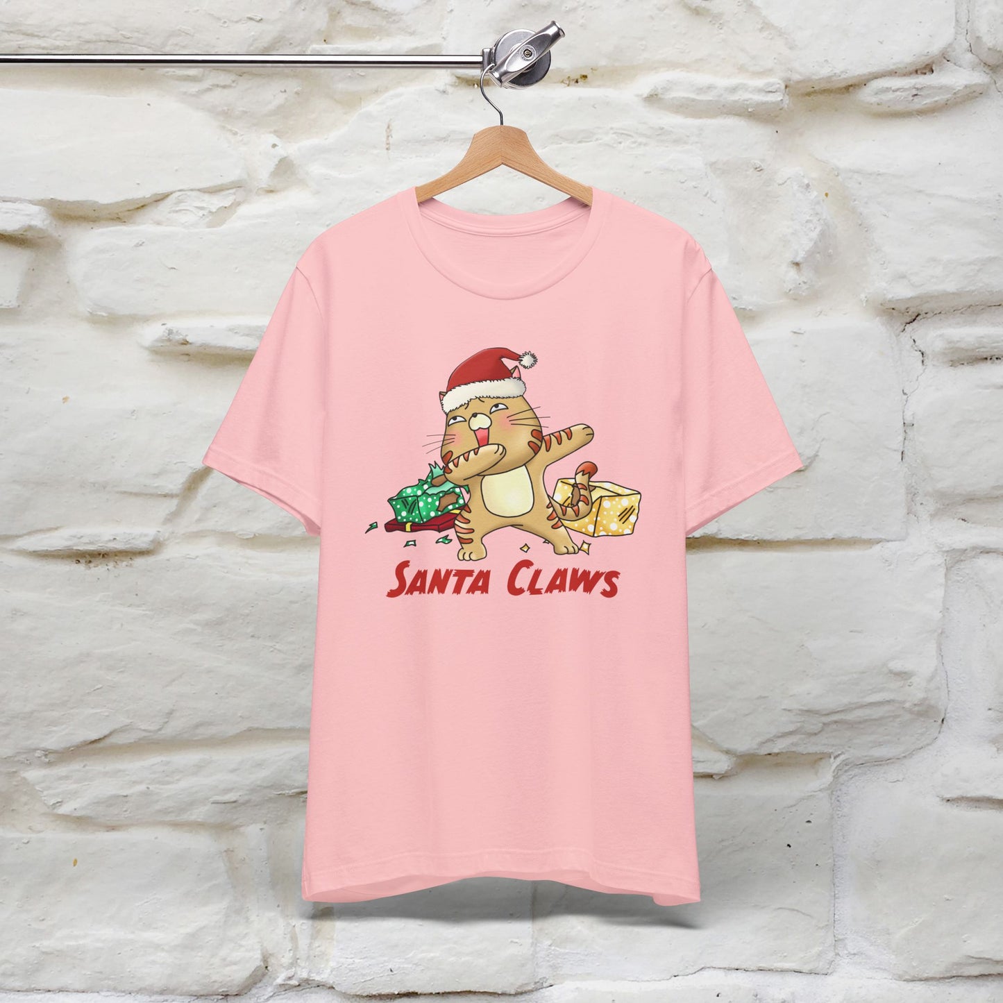 “Funny Santa Claws T-Shirt | Festive Cat Christmas Shirt for Men & Women | 100% Cotton*”