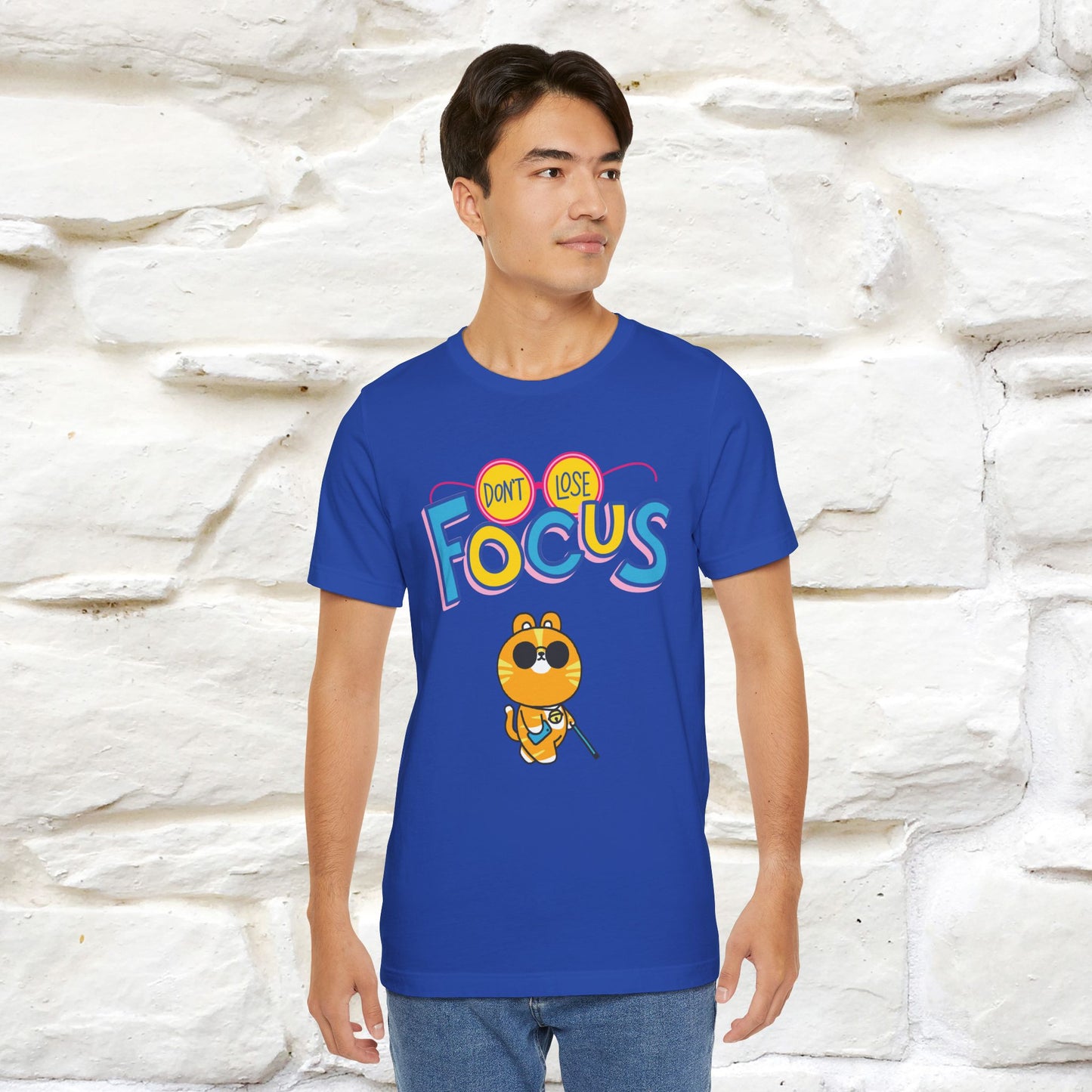 ''Don’t Lose Focus'' Cat T-Shirt | Nunu&Miao Studio